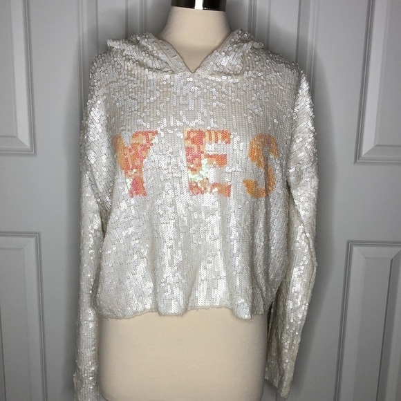 WILDFOX White Label Celebration Billie “YES” Sequin Pullover in White XS - Picture 2 of 10